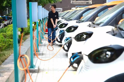 0822新能源车2_副本.jpg