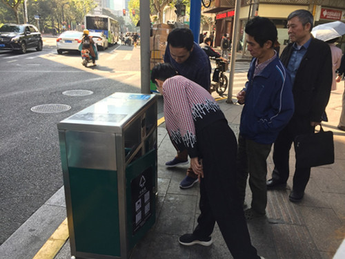 1024上海垃圾分类3_副本.jpg