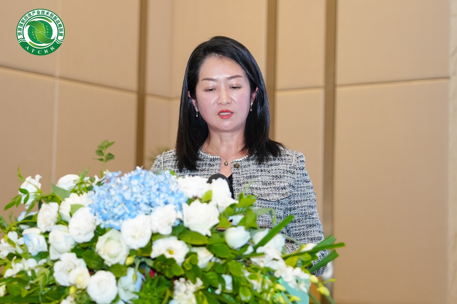 郑文宇.jpg